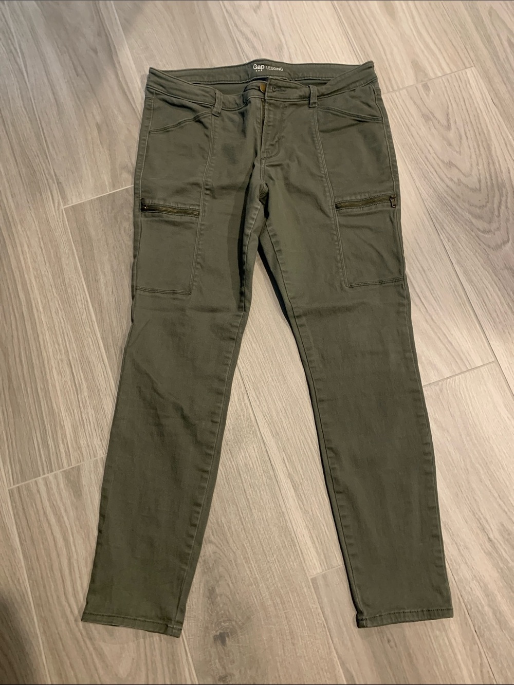 GAP Olive Green Leggings